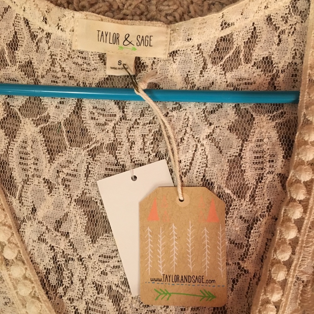 Taylor & Sage Tank Top - Picture 3 of 3
